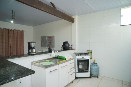 Cozinha de casa para alugar com 2 quartos, 80m² em Bambui, Maricá