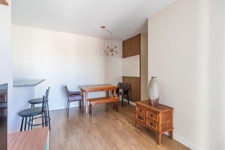 Sala de apartamento à venda com 2 quartos, 57m² em Vila Nossa Senhora da Escada, Barueri