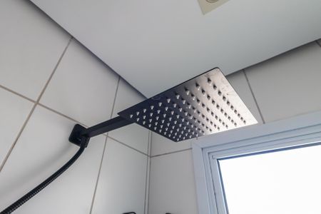 Banheiro Social de apartamento à venda com 2 quartos, 57m² em Vila Nossa Senhora da Escada, Barueri