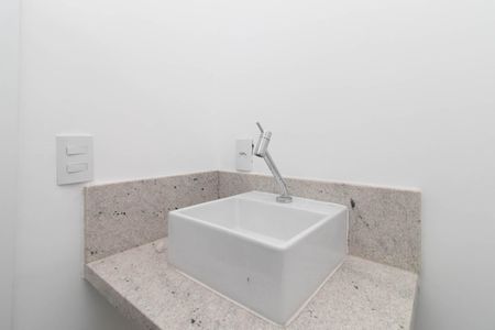 Apartamento à venda com 116m², 3 quartos e 2 vagas Apartamento à venda com 116m², 3 quartos e 2 vagasLavabo