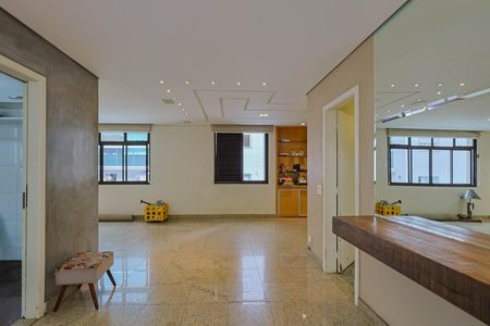 Apartamento à venda com 115m², 3 quartos e 1 vaga