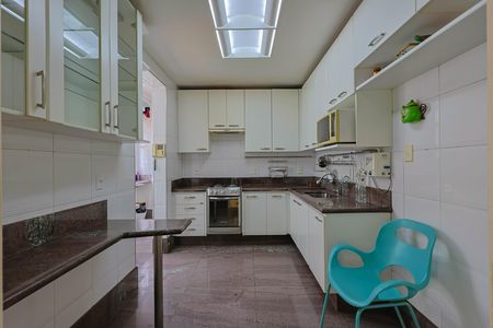 Apartamento à venda com 115m², 3 quartos e 1 vaga