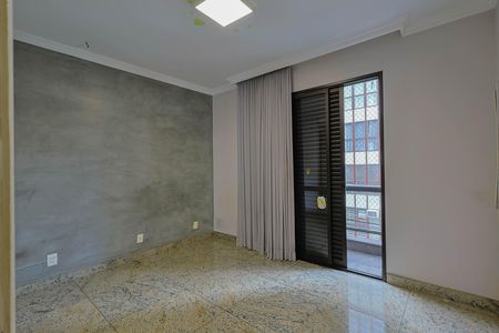 Apartamento à venda com 115m², 3 quartos e 1 vaga