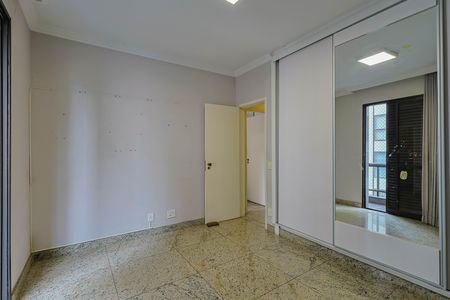 Apartamento à venda com 115m², 3 quartos e 1 vaga