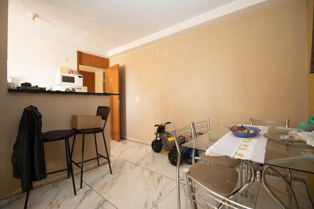 Sala de apartamento à venda com 2 quartos, 52m² em Bl F, Brasília