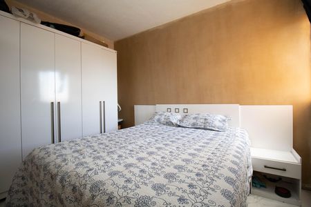 Quarto 2 de apartamento à venda com 2 quartos, 52m² em Bl F, Brasília