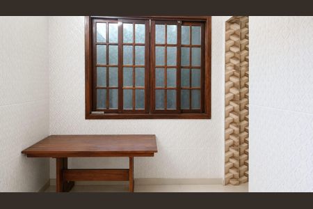 Quarto de casa à venda com 2 quartos, 70m² em Santíssimo, Rio de Janeiro