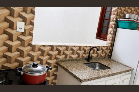 Cozinha de casa à venda com 2 quartos, 70m² em Santíssimo, Rio de Janeiro