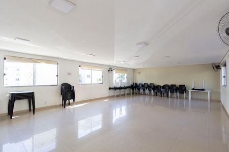 Apartamento para alugar com 46m², 2 quartos e 1 vaga Apartamento para alugar com 46m², 2 quartos e 1 vagaÁrea Comum - Salão de Festas