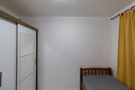 Quarto 1 de apartamento para alugar com 2 quartos, 46m² em Vila Cosmopolita, São Paulo