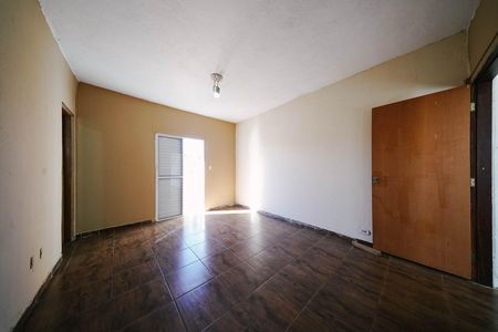 Casa para alugar com 50m², 1 quarto e sem vaga