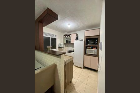 Cozinha de apartamento para alugar com 2 quartos, 44m² em São José, Canoas
