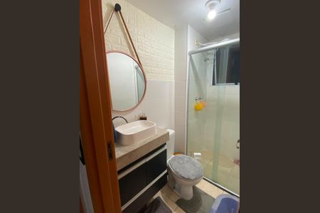 Banheiro de apartamento para alugar com 2 quartos, 44m² em São José, Canoas
