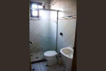 Banheiro de casa para alugar com 2 quartos, 425m² em Extensão do Bosque, Rio das Ostras