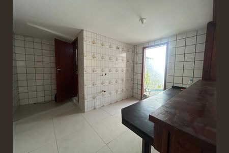 Cozinha  de casa para alugar com 3 quartos, 100m² em Capoeiras, Florianópolis
