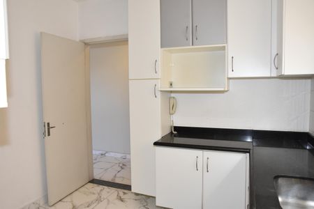 Apartamento para alugar com 50m², 2 quartos e 1 vaga Apartamento para alugar com 50m², 2 quartos e 1 vagaCozinha - Armários