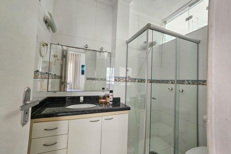 Apartamento para alugar com 196m², 3 quartos e 1 vaga