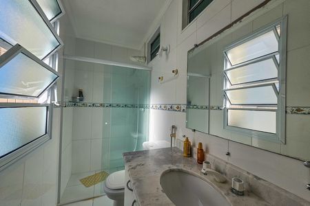 Apartamento para alugar com 196m², 3 quartos e 1 vaga