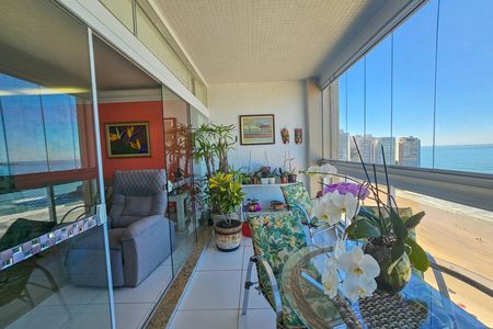 Apartamento para alugar com 196m², 3 quartos e 1 vaga