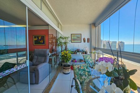 Apartamento para alugar com 196m², 3 quartos e 1 vaga