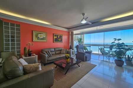 Apartamento para alugar com 196m², 3 quartos e 1 vaga
