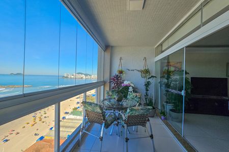 Apartamento para alugar com 196m², 3 quartos e 1 vaga
