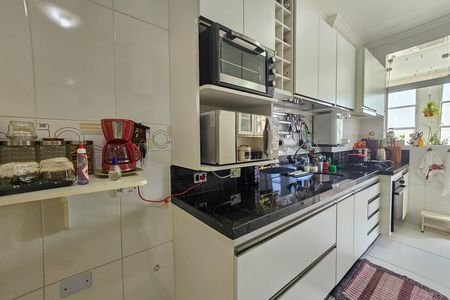 Apartamento para alugar com 196m², 3 quartos e 1 vaga