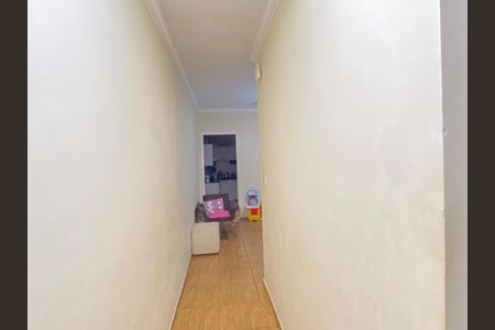 Sala - Corredor de casa para alugar com 3 quartos, 180m² em Jardim D’abril, Osasco