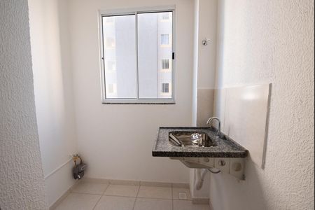 Casa de condomínio para alugar com 50m², 2 quartos e 1 vaga Casa de condomínio para alugar com 50m², 2 quartos e 1 vagaCozinha e Área de Serviço
