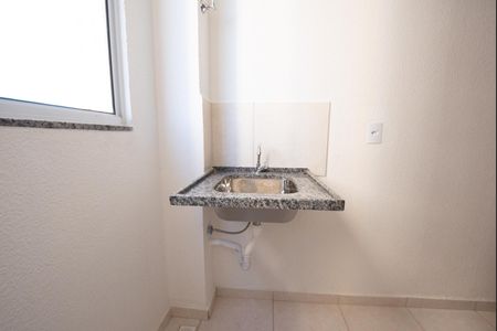 Casa de condomínio para alugar com 50m², 2 quartos e 1 vaga Casa de condomínio para alugar com 50m², 2 quartos e 1 vagaCozinha e Área de Serviço