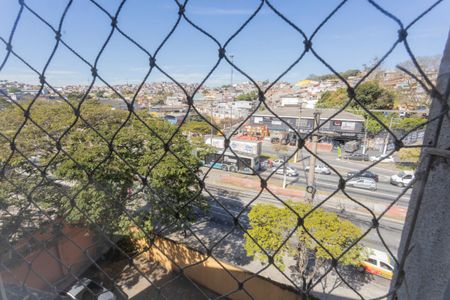 Vista do Quarto 2 de apartamento para alugar com 3 quartos, 80m² em Vila Sao Jose (cidade Dutra), São Paulo