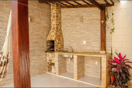 Casa de condomínio à venda com 69m², 3 quartos e 2 vagasÁrea externa