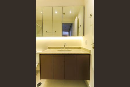 Apartamento para alugar com 50m², 2 quartos e sem vaga Apartamento para alugar com 50m², 2 quartos e sem vagaBanheiro