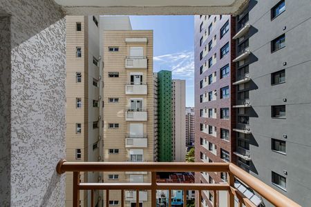 Apartamento para alugar com 40m², 2 quartos e sem vaga Apartamento para alugar com 40m², 2 quartos e sem vagaVaranda
