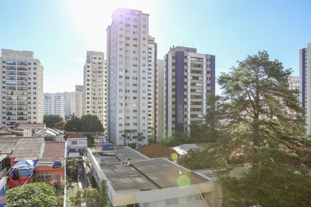 Studio à venda com 28m², 1 quarto e sem vaga Studio à venda com 28m², 1 quarto e sem vagaVista da Sacada