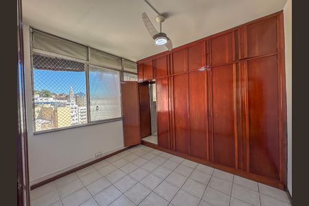 Apartamento para alugar com 3 quartos, 100m² em Centro, Rio de Janeiro