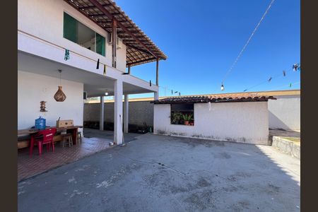 Quintal de casa à venda com 4 quartos, 360m² em Parque Xangri-lá, Contagem