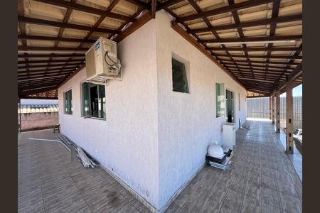 Varanda de casa à venda com 4 quartos, 360m² em Parque Xangri-lá, Contagem