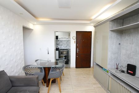 Apartamento para alugar com 53m², 2 quartos e 1 vagaSala