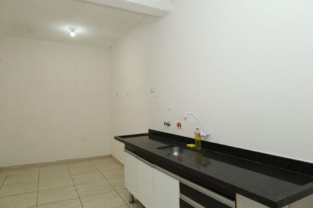 Cozinha de casa para alugar com 3 quartos, 180m² em São Miguel Paulista, São Paulo