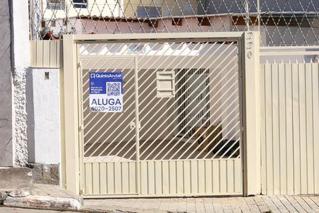 Casa para alugar com 180m², 3 quartos e 3 vagas Casa para alugar com 180m², 3 quartos e 3 vagasPlaca GRANDE instalada no portão do imóvel dia 20.07.2026 - Código da placa: FEWQ-1314