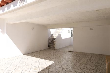 Garagem de casa para alugar com 3 quartos, 180m² em São Miguel Paulista, São Paulo