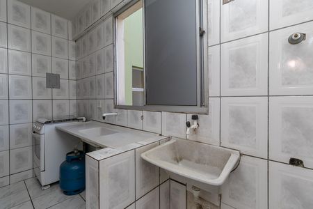 Cozinha e Área de Serviço de apartamento à venda com 2 quartos, 260m² em Jaqueline, Belo Horizonte