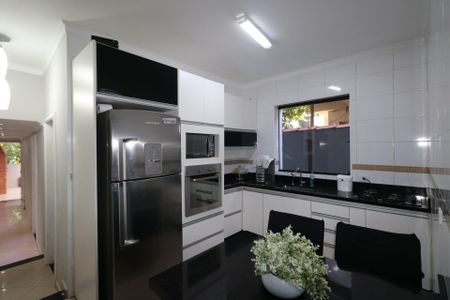 Cozinha de casa para alugar com 2 quartos, 250m² em Jardim Melo, Diadema