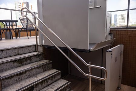 Área comum de kitnet/studio para alugar com 1 quarto, 22m² em Caminho das Árvores, Salvador