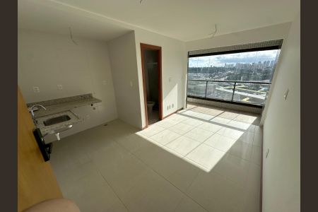 Studio de kitnet/studio para alugar com 1 quarto, 22m² em Caminho das Árvores, Salvador