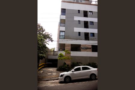 Fachada de kitnet/studio para alugar com 1 quarto, 22m² em Caminho das Árvores, Salvador