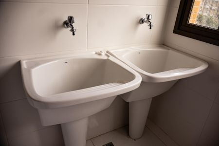 Área comum de kitnet/studio para alugar com 1 quarto, 22m² em Caminho das Árvores, Salvador