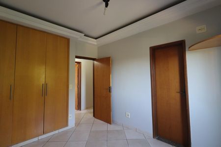 Apartamento para alugar com 90m², 3 quartos e 1 vaga Apartamento para alugar com 90m², 3 quartos e 1 vagaSuíte