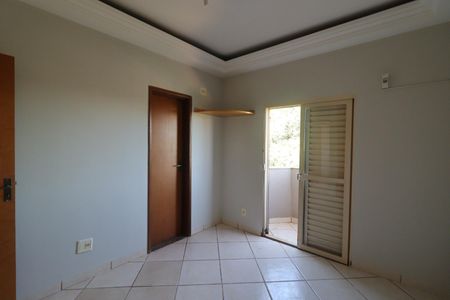 Apartamento para alugar com 90m², 3 quartos e 1 vaga Apartamento para alugar com 90m², 3 quartos e 1 vagaSuíte